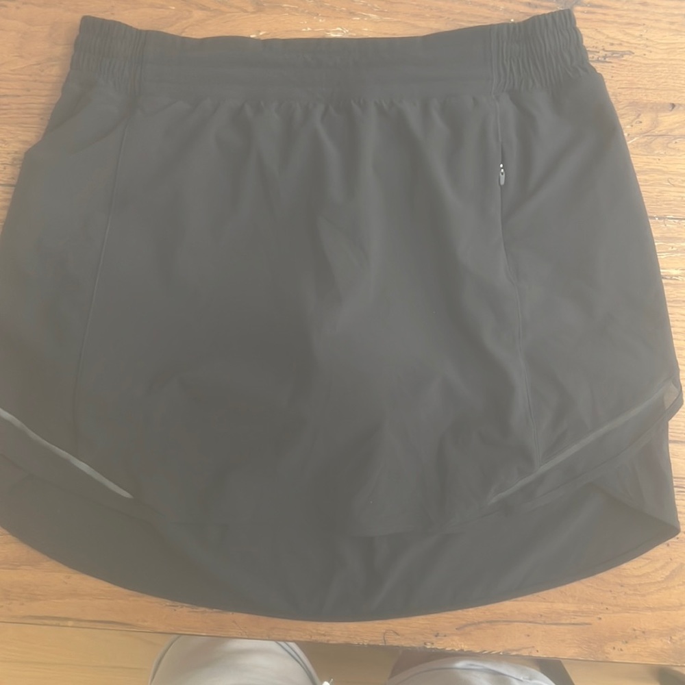 Black lulu lemon skort